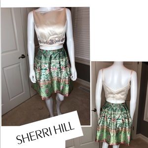 Cocktail / homecoming dress